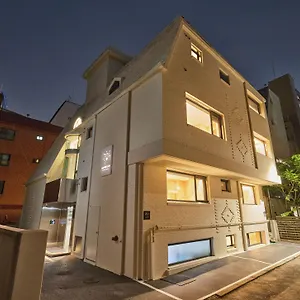 단델리온 신사 1호점 아파트호텔 서울특별시